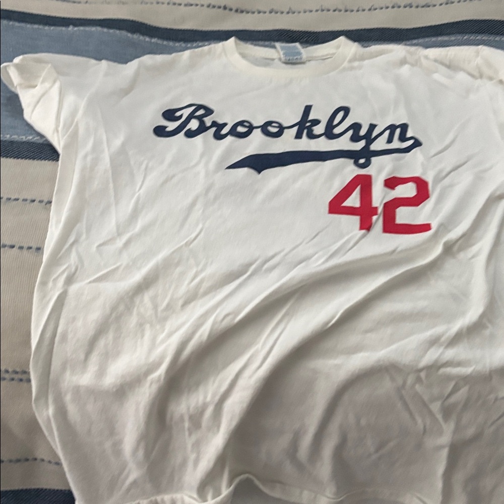 Brooklyn Graphic T-Shirt